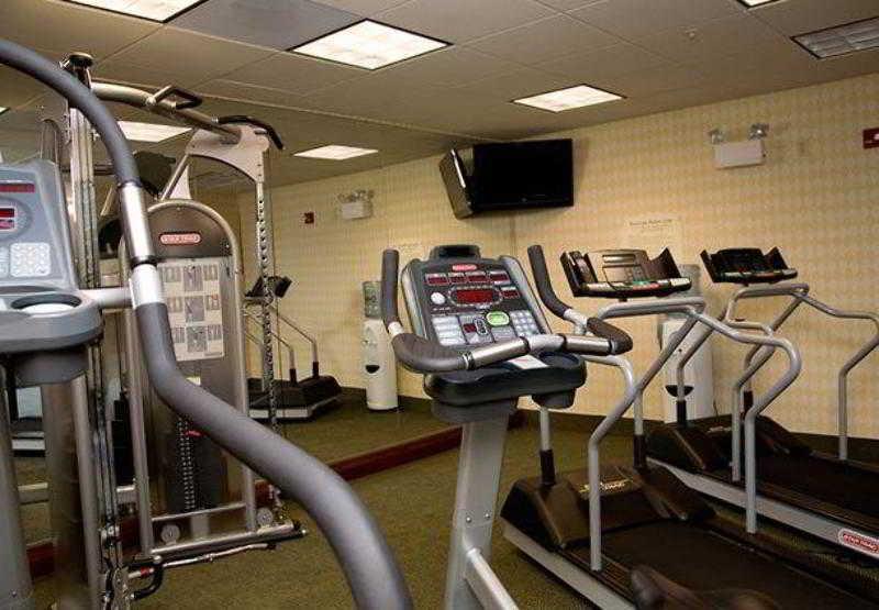 Courtyard By Marriott Fayetteville Facilidades foto
